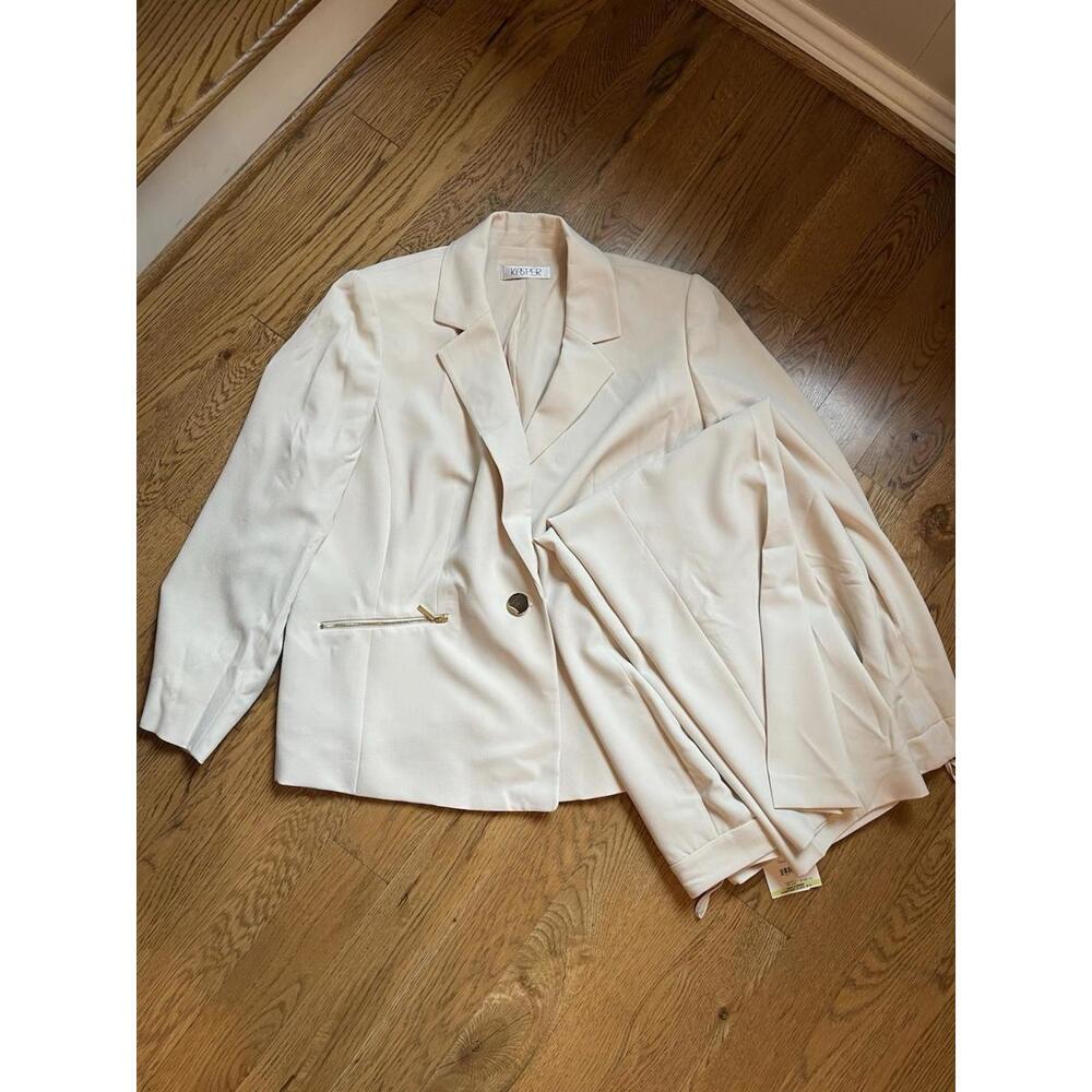 Kasper Womens NWT Tan Jacket  Two Piece Suit Set Sz 18W Blazer Pants